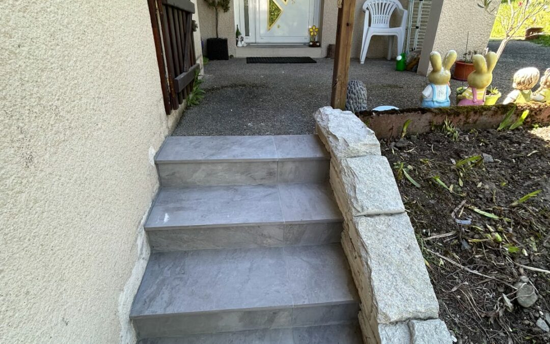 Dépose vieux carrelage et parement mural